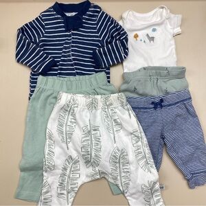preemie/nb baby clothing bundle